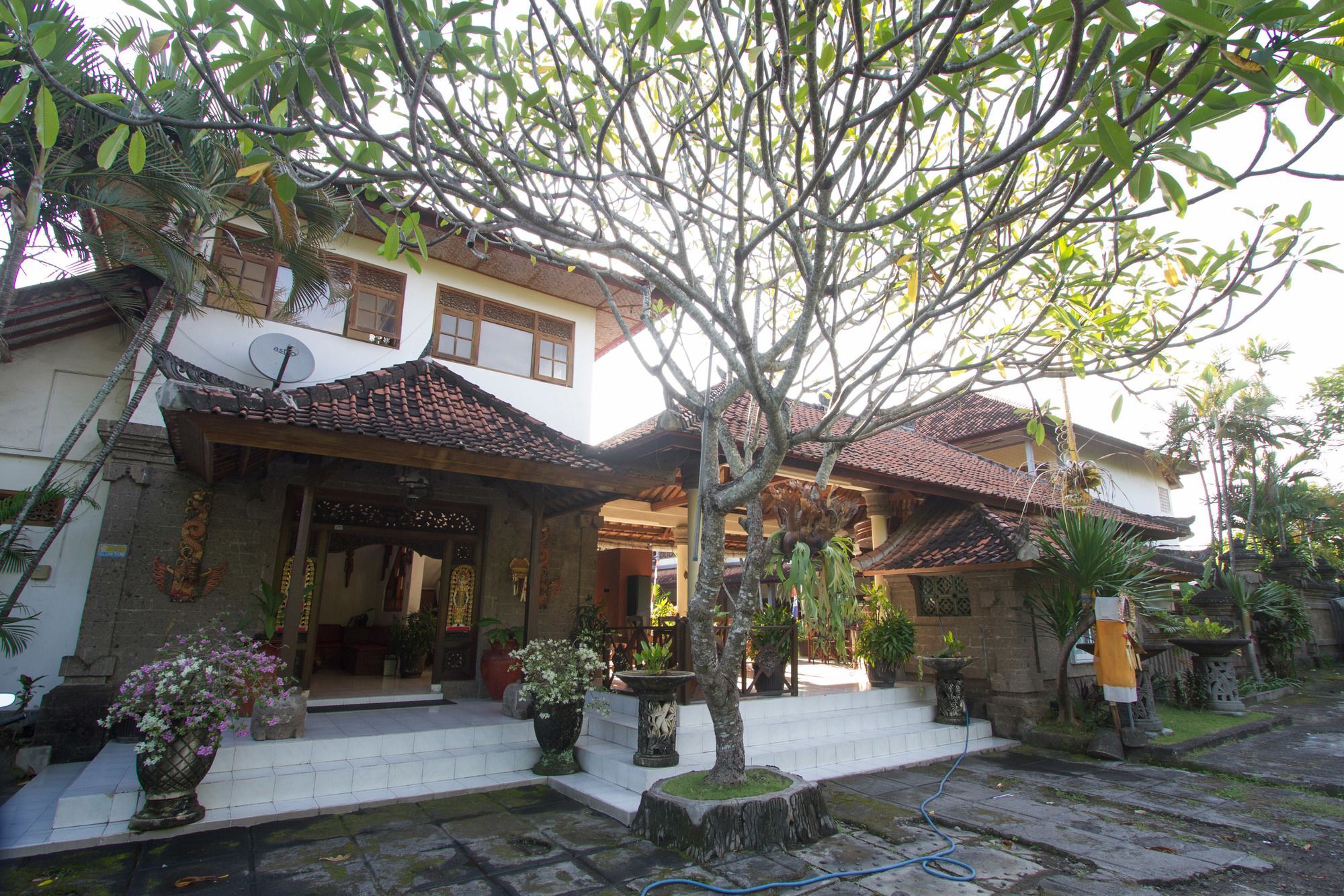 Hotel Bali Warma Denpasar  Luaran gambar